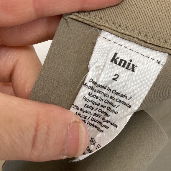 Knix Wingwoman Bra 2 36A Taupe Khaki Brown Wireless Comfy Everyday - Picture 11 of 12